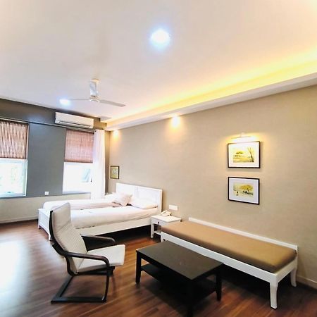 Hotel Ketan Пуне Екстер'єр фото