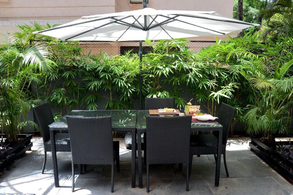 Hotel Ketan Пуне Екстер'єр фото